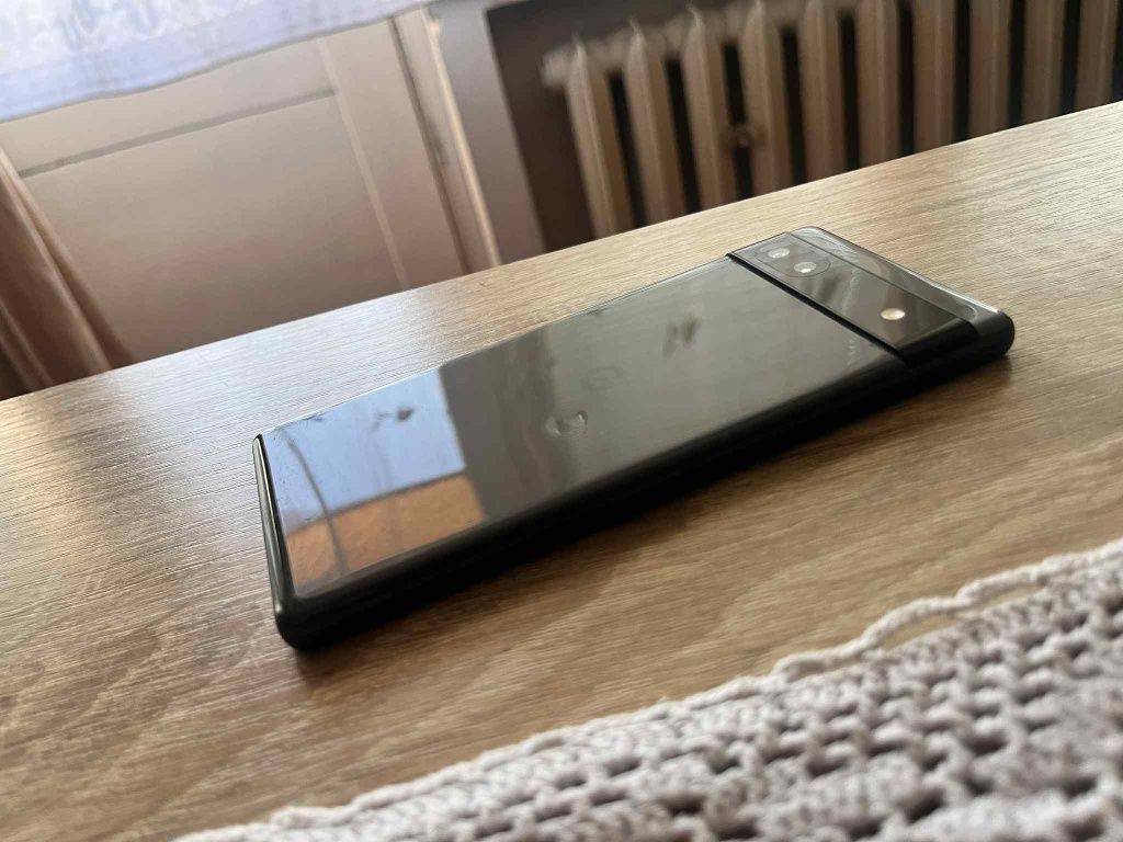Telefon Google Pixel 6A
