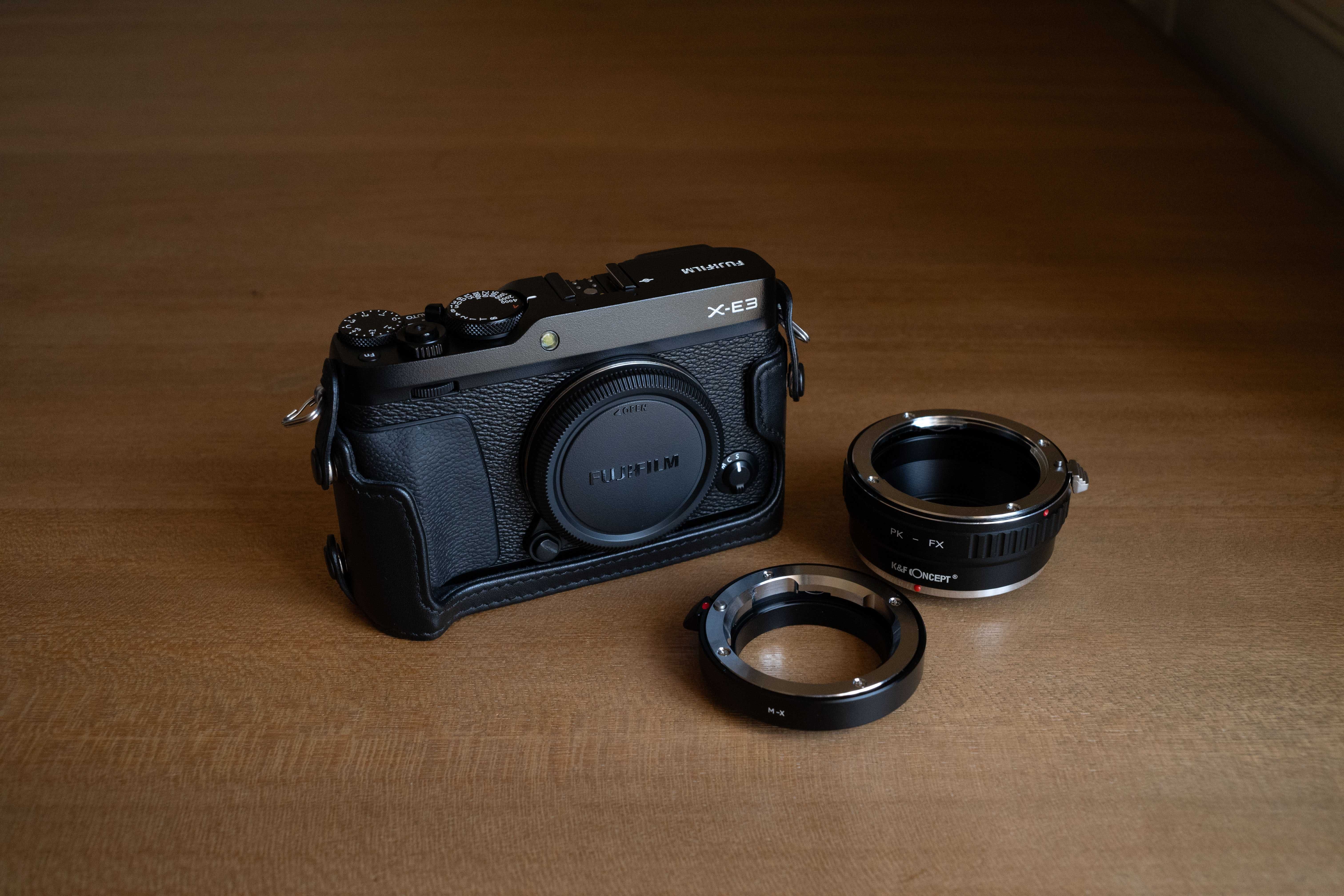 Fujifilm X-E3 + Leather case BLC-XE3 + Extras