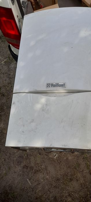 Piec gazowy Vailant VUW PL 240/2-3 R1 na części.