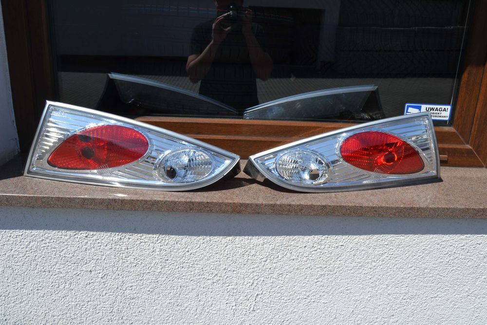 Ford Focus Mk1 lampy tył tylne komplet lewa prawa lewy prawy lexus mk1