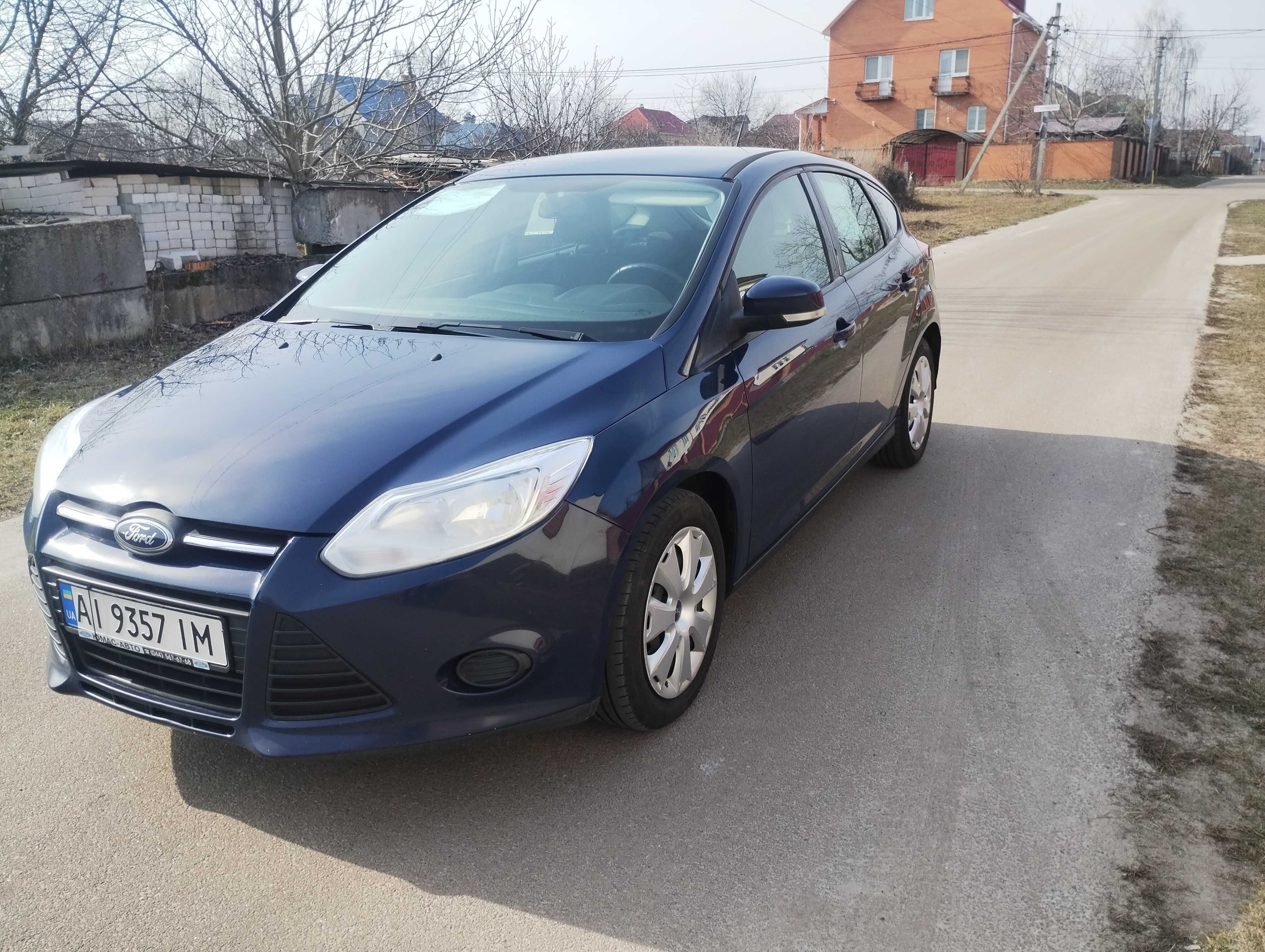 Авто Ford Focus 1.0 2013