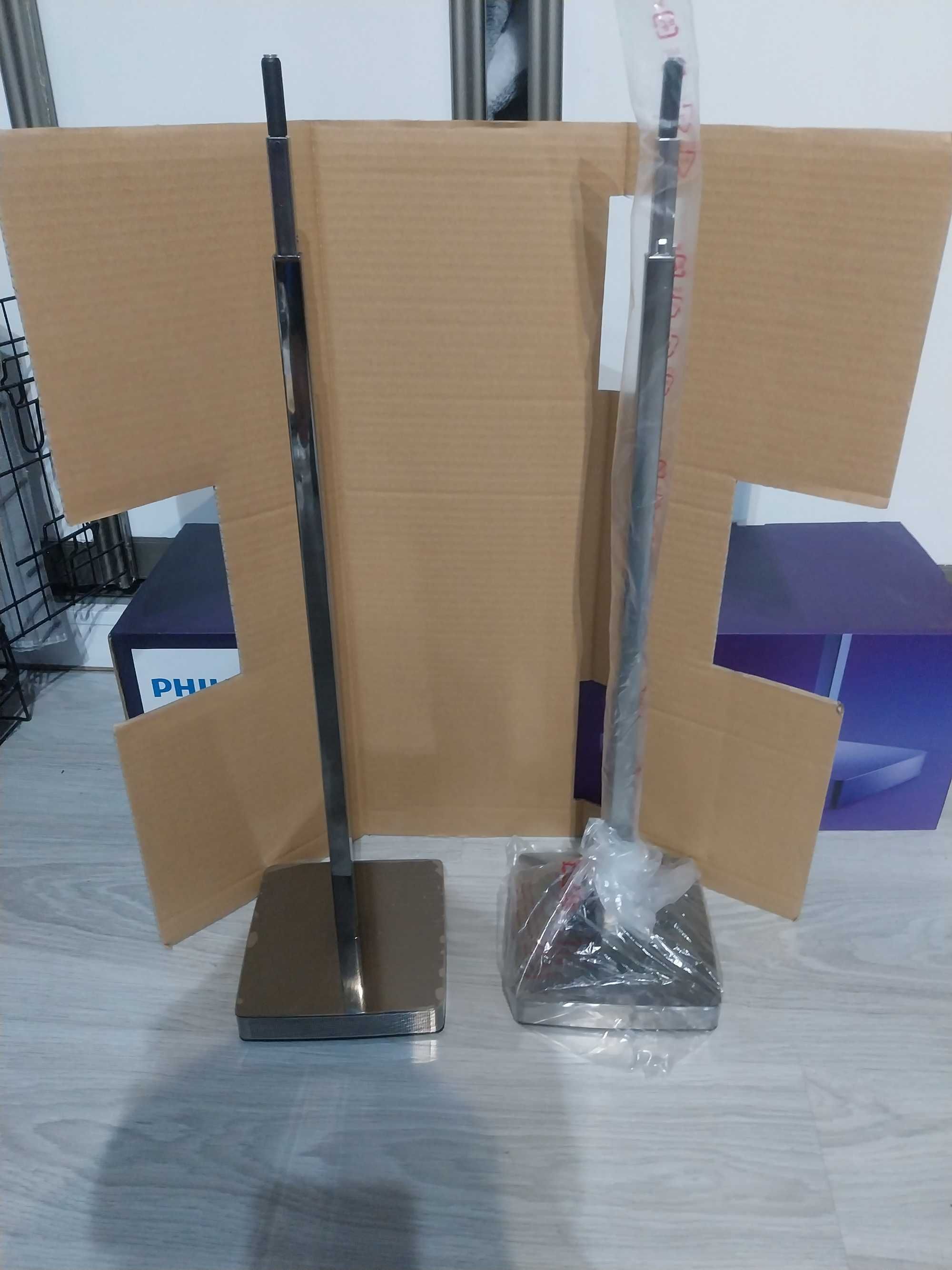 Podstawa z głośnikami Philips PTA860 do telewizora