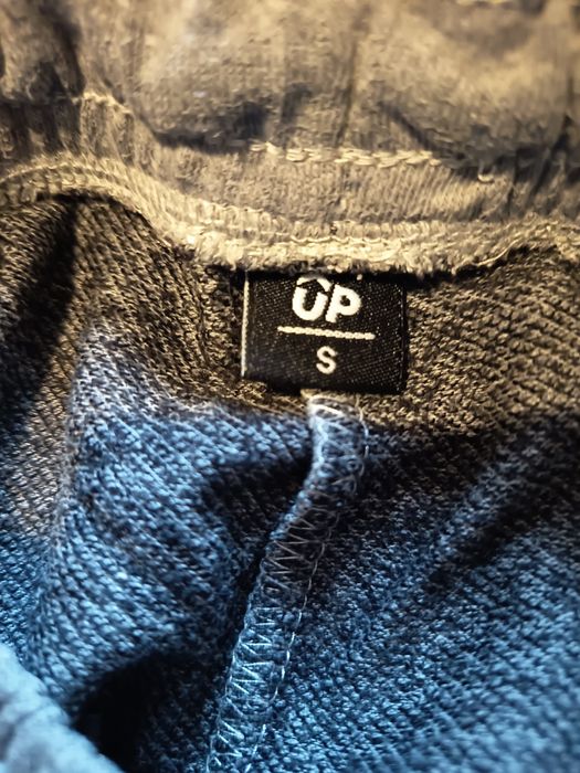 Calções cinzentos da up