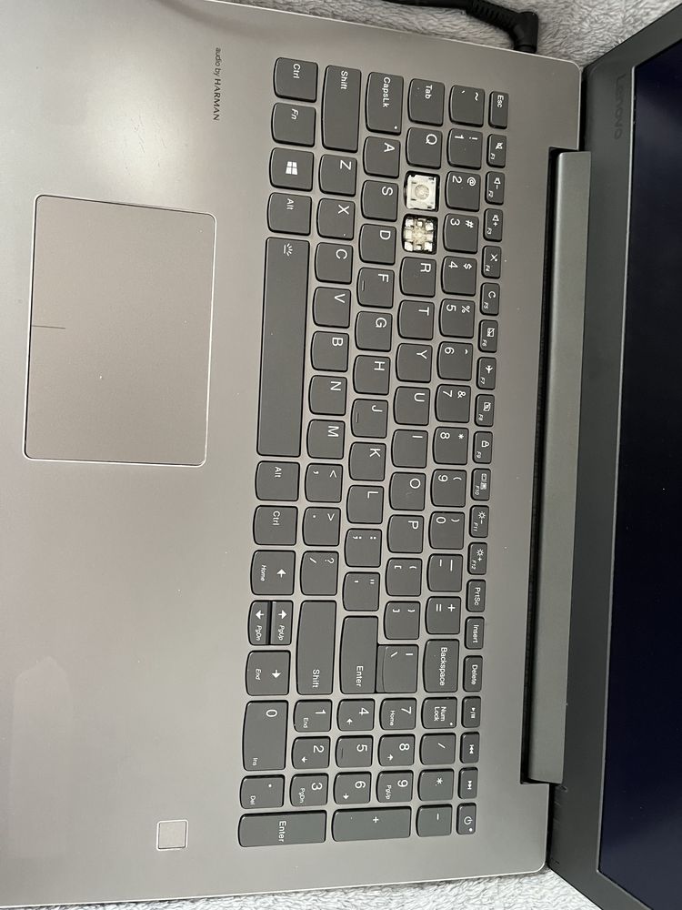 Laptop Lenovo ideapad 520-15IKB - stan używany