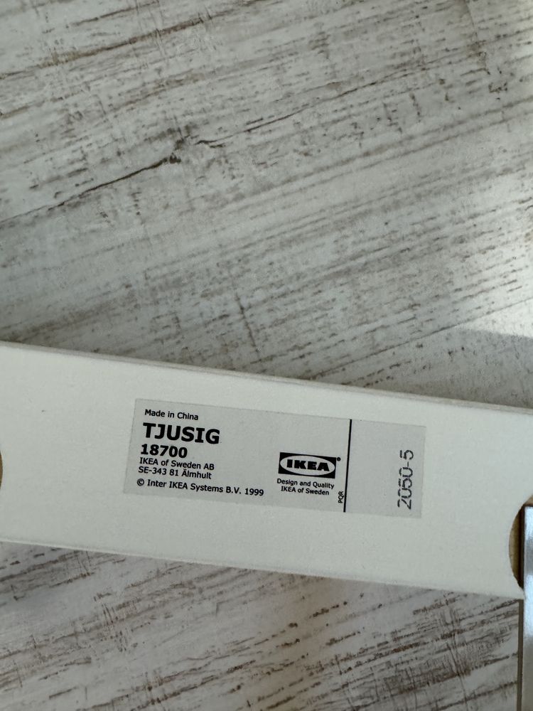 Wieszak na ubrania na drzwi lub sciane IKEA tjusig