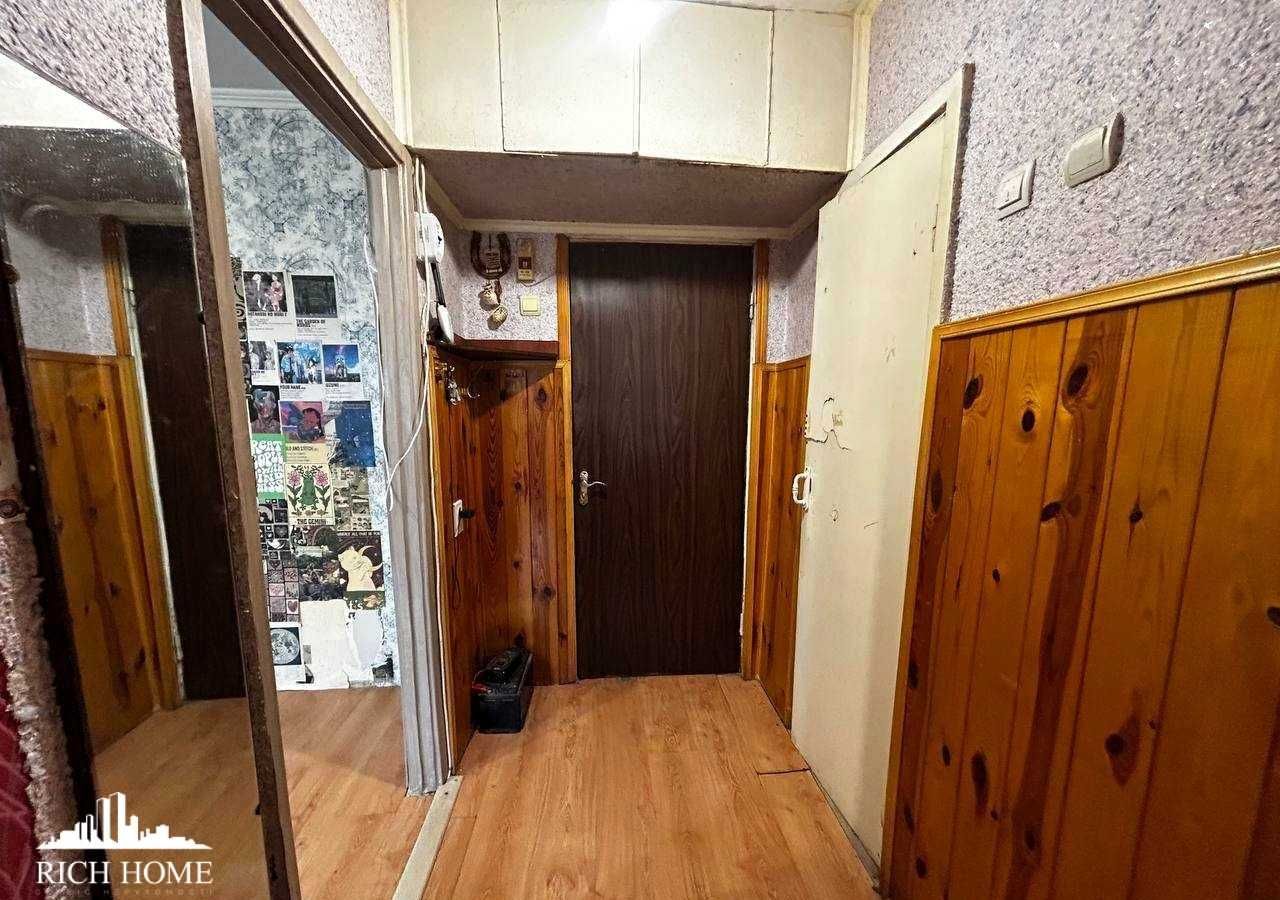 вул. Синьоозерна,  Берковець. Продаж 1к квартира в тихому районі