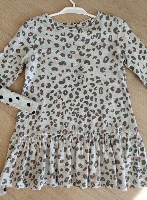 Dwie sukienki Sinsay bawełniane 104 i 110