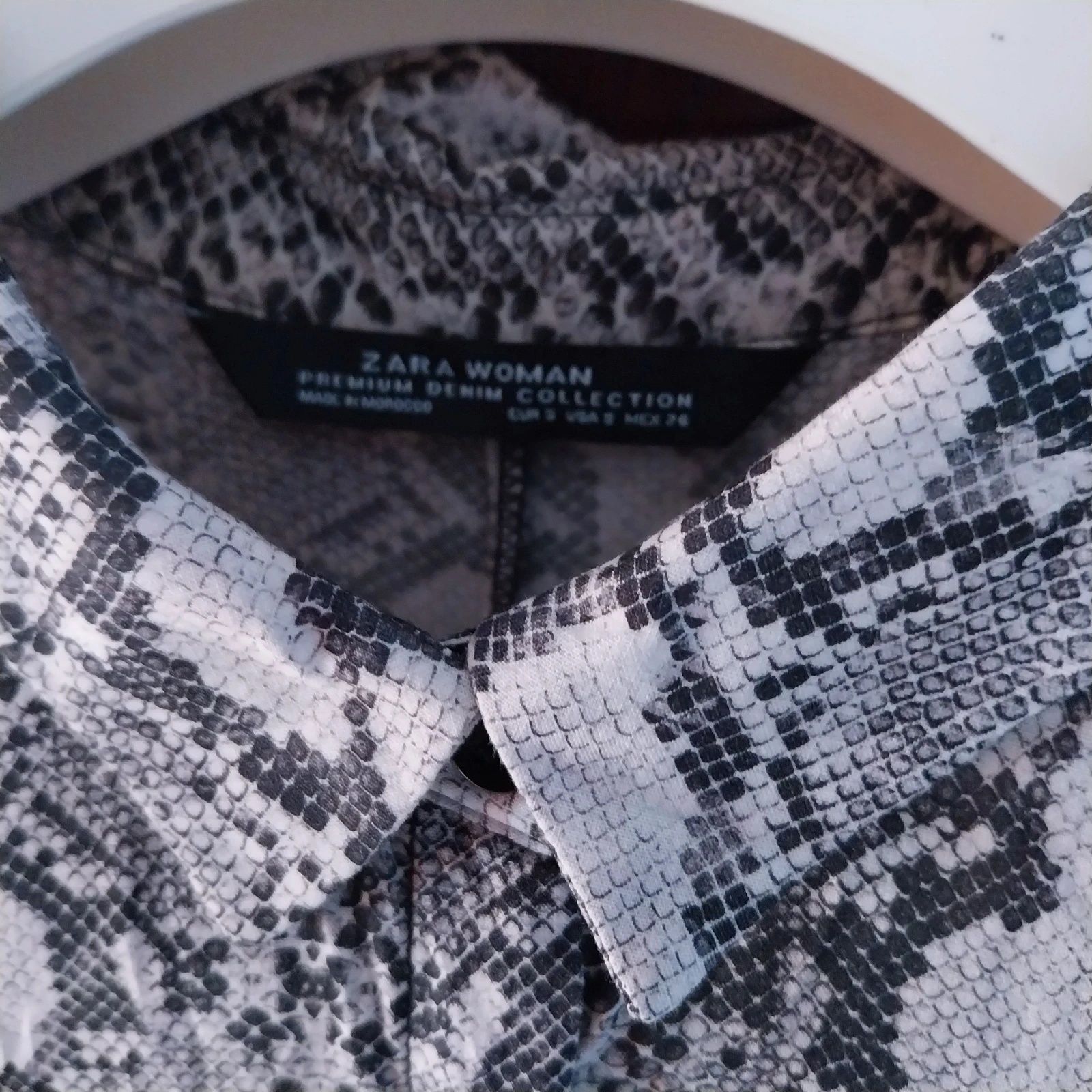 Vestido comprido camiseiro Zara