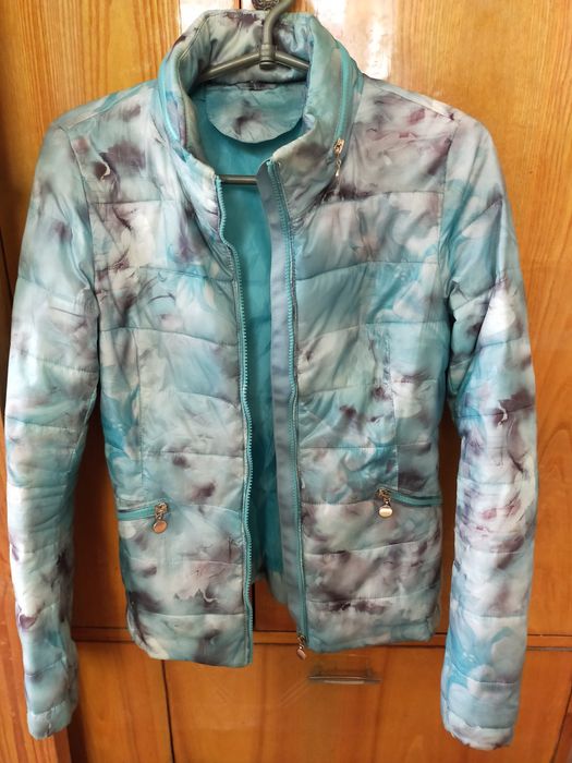 Куртка жіноча розмір xs