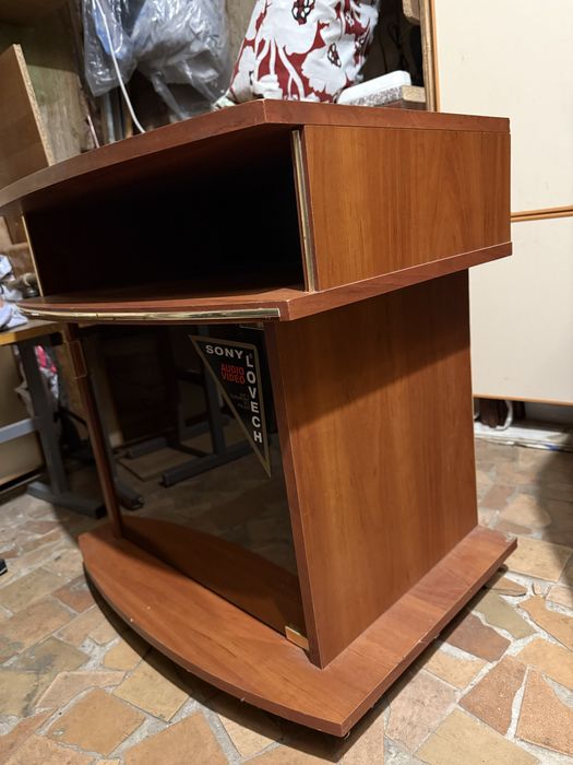 Тумба під телевізор