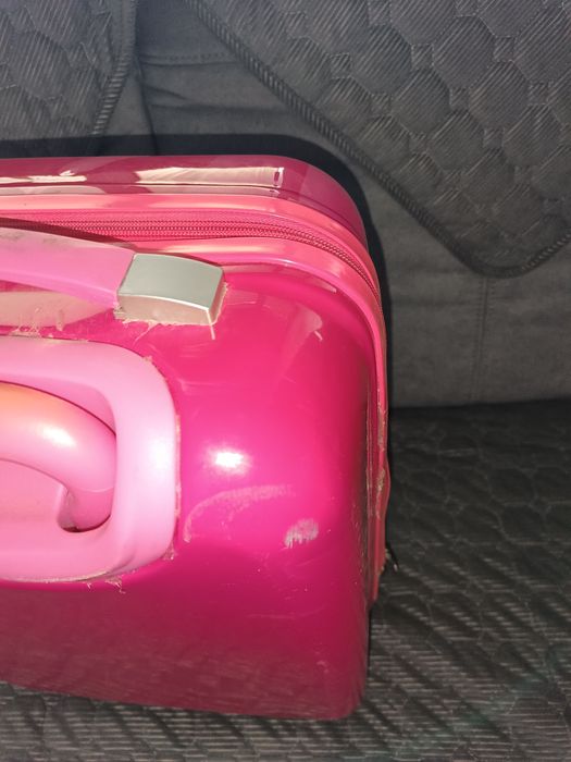Продам дитячу валізу