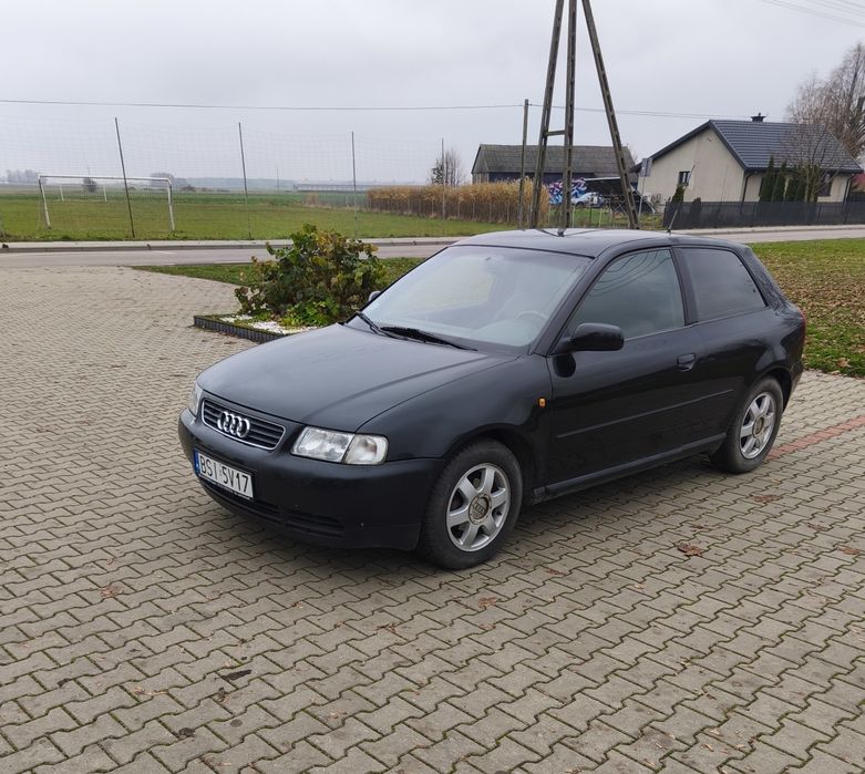 Audi A3 1.6 benzyna 2000