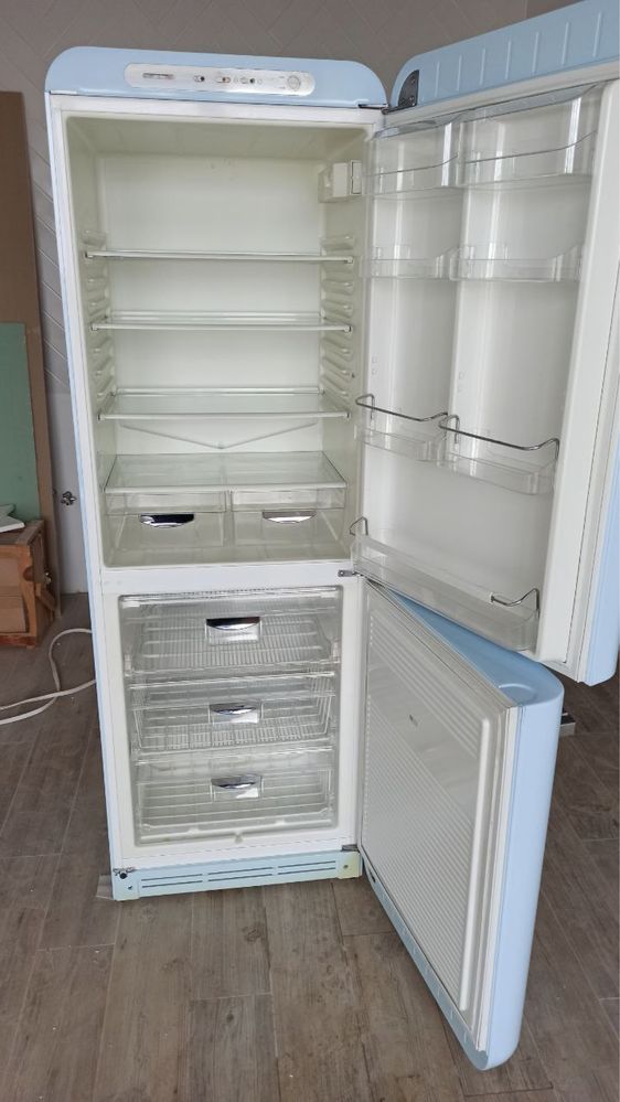 Холодильник Smeg Fab32