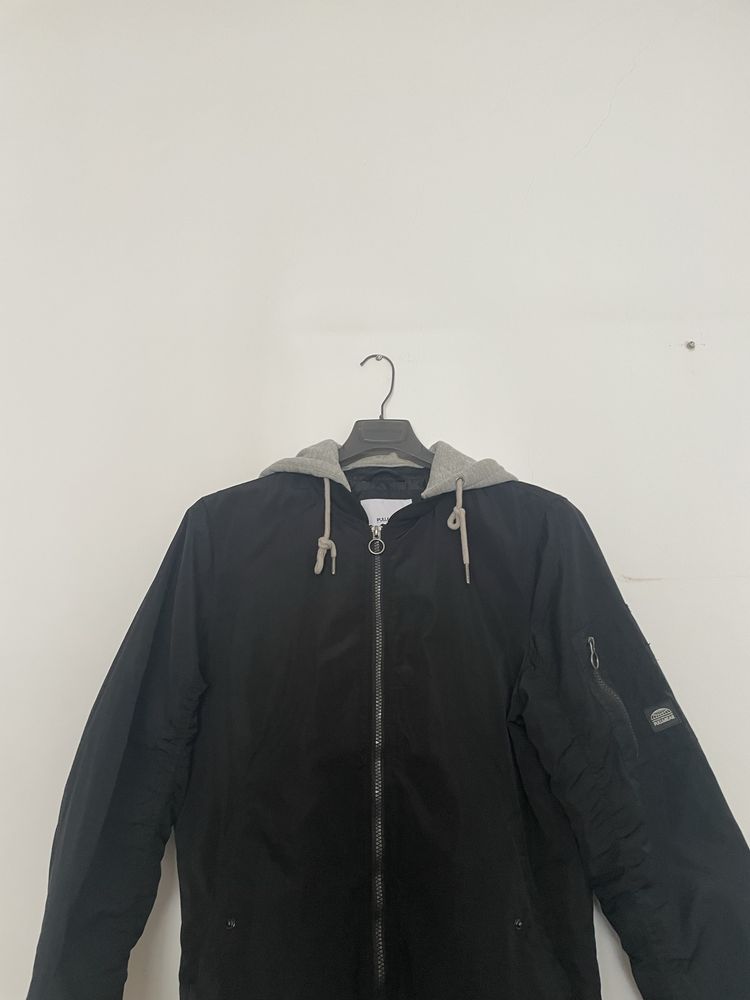 Casaco Pull and Bear