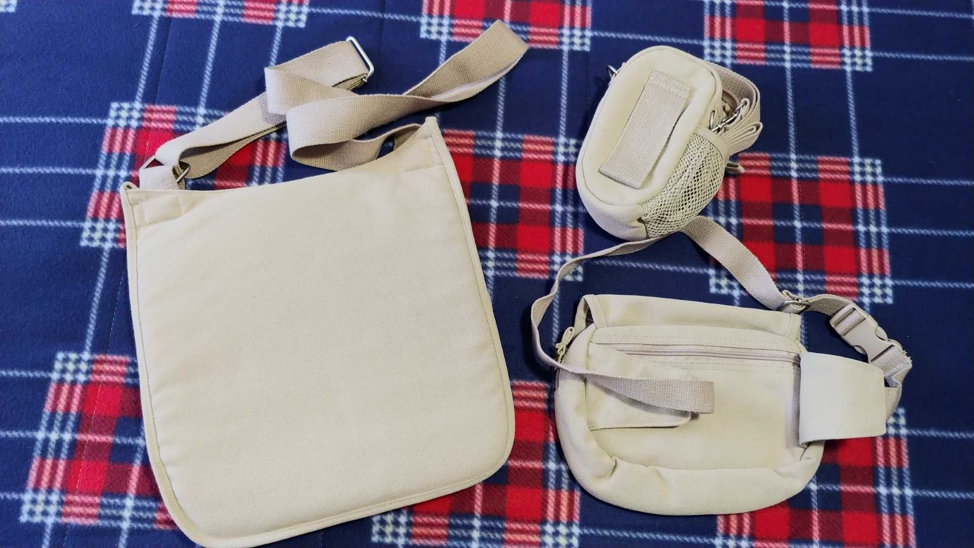 Novo Conjunto de 3 bolsas resistentes em cor bege