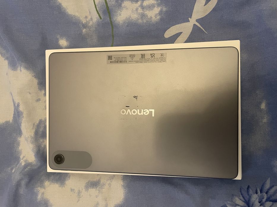 Планшет Lenovo Tab
