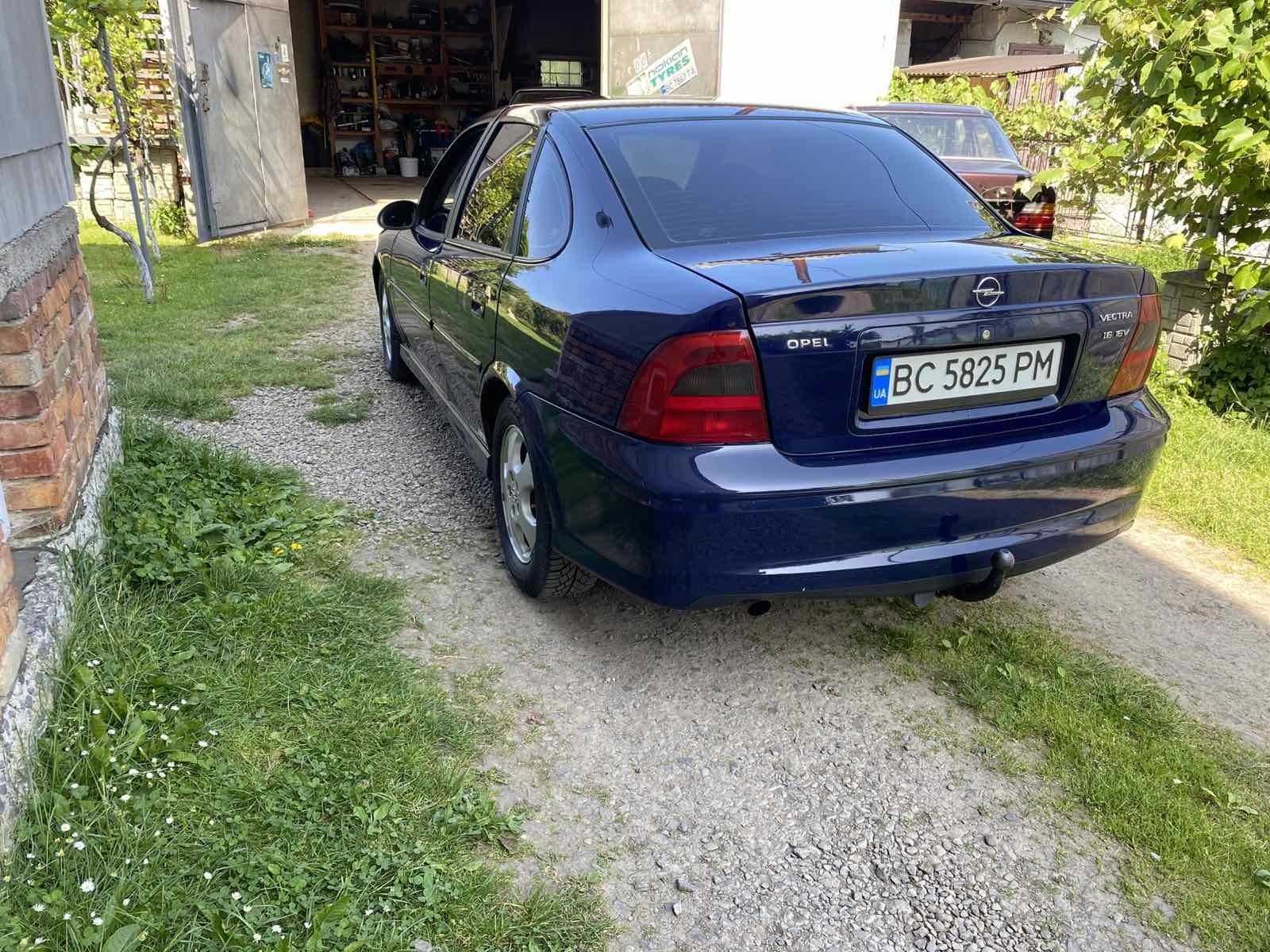 Опель Вектра б 1.6 16v рестайл