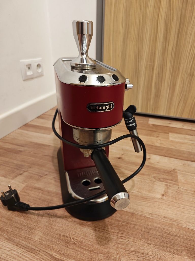 DeLonghi express