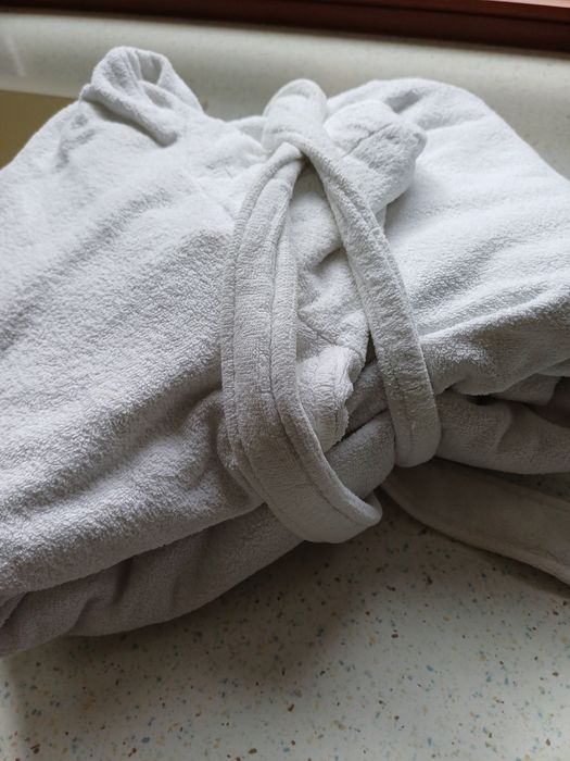 Szlsfrok biały ikes