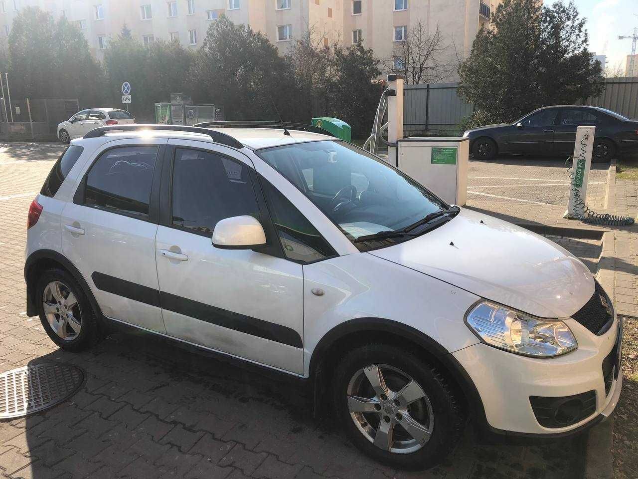 Автомобіль
Suzuki SX4