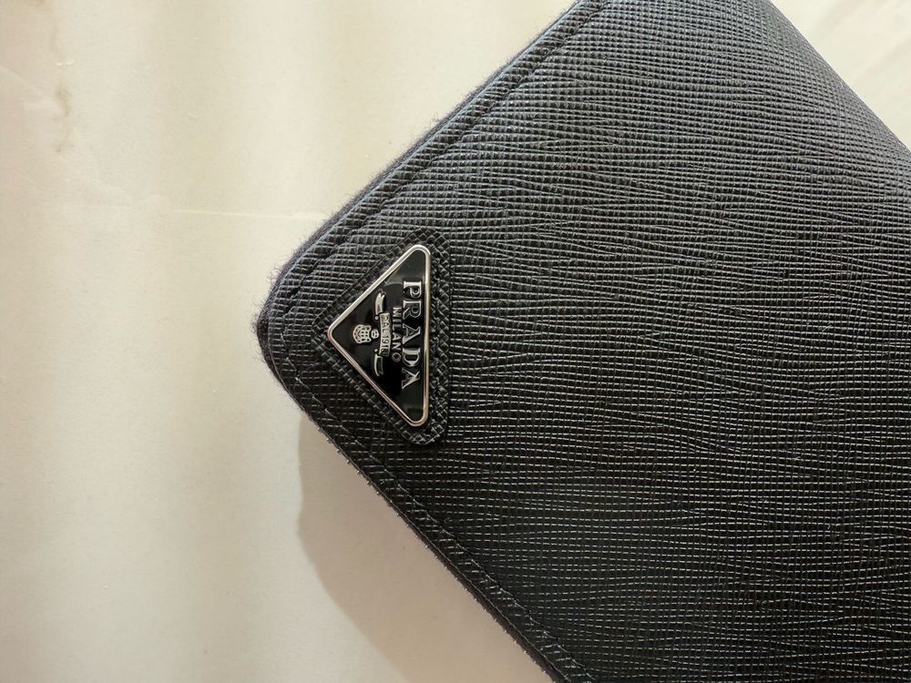 Кошелек Prada (оригинал)