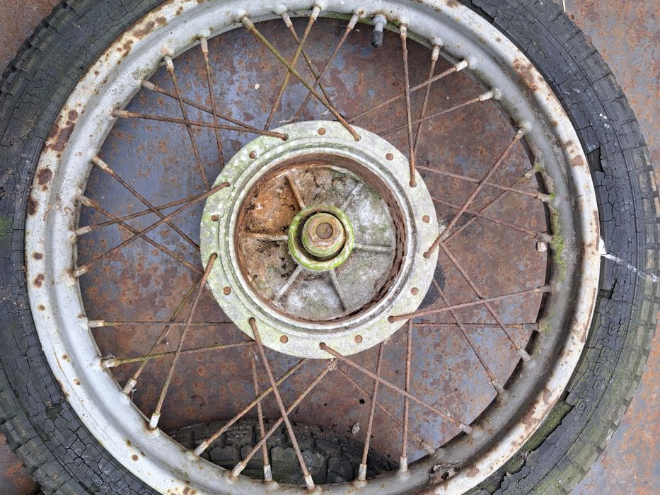 Felgi przód tył gazela  3.00-18