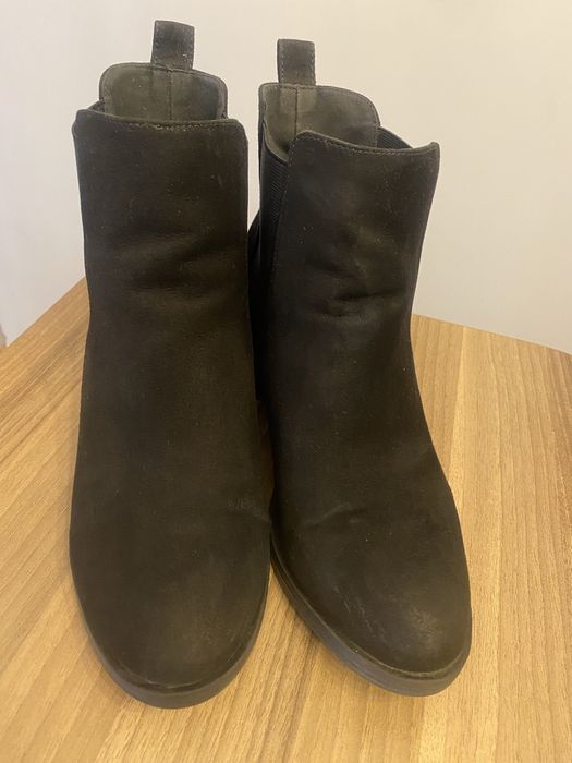 Botki zamszowe Divided 40