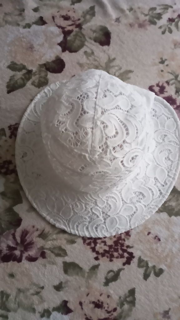 Продам панамка женская.