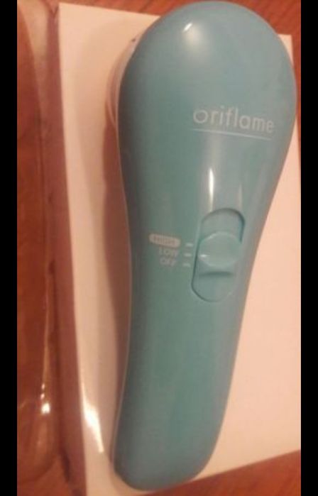 Масажер для литца Oriflame