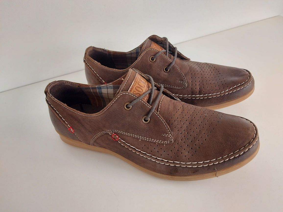 Buty męskie skórzane Lasocki w rozmiarze 41