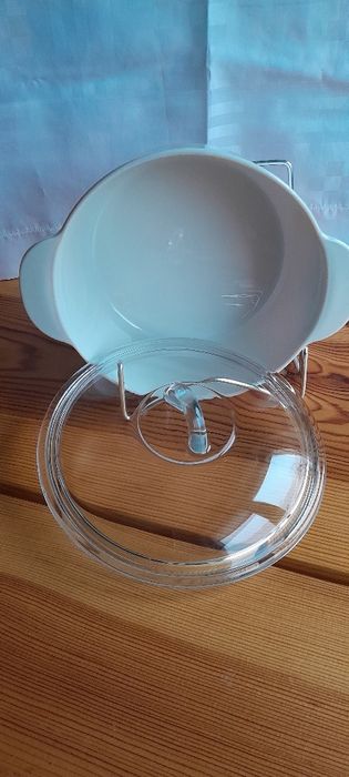 Naczynie żaroodporne.