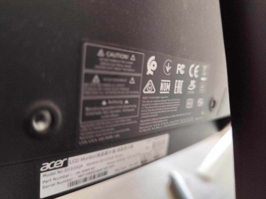 Monitor LCD 31,5" Acer ED320QR Philips