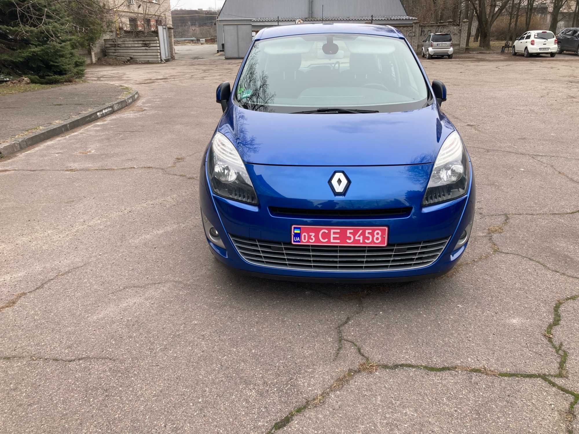 Продам Renault Grand Scenic