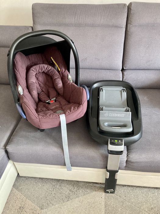 Fotelik Nosidełko Maxi Cosi 0-13 kg + baza Family Fix