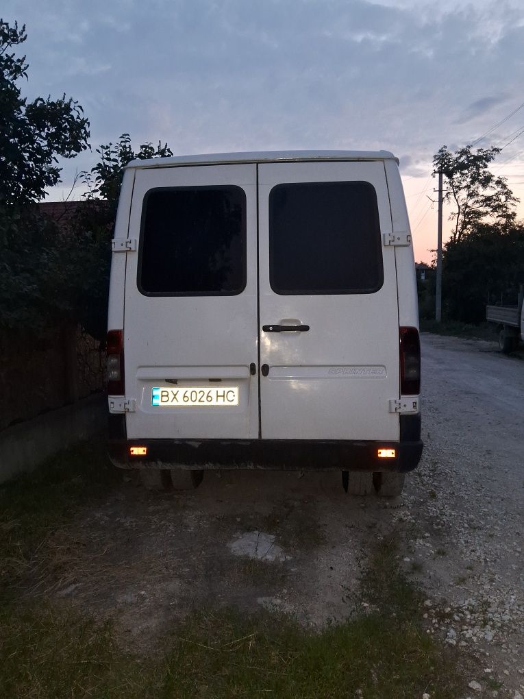 Продам  Sprinter  413