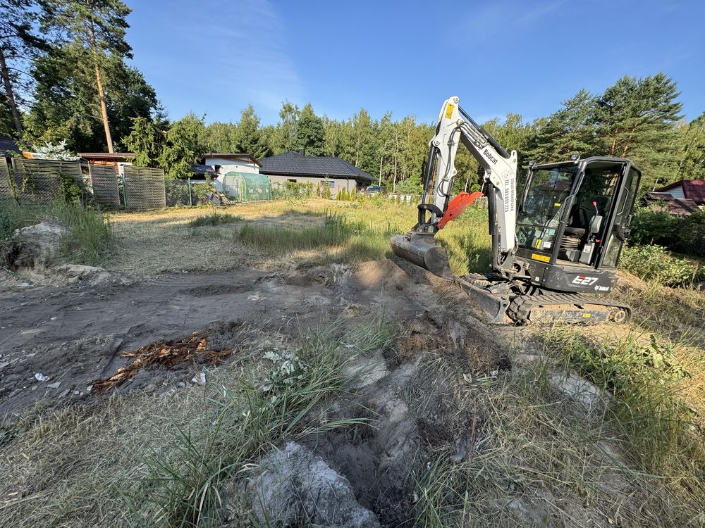 Wynajem minikoparki z operatorem BOBCAT E27 + wywrotka DMC 3,5 tony