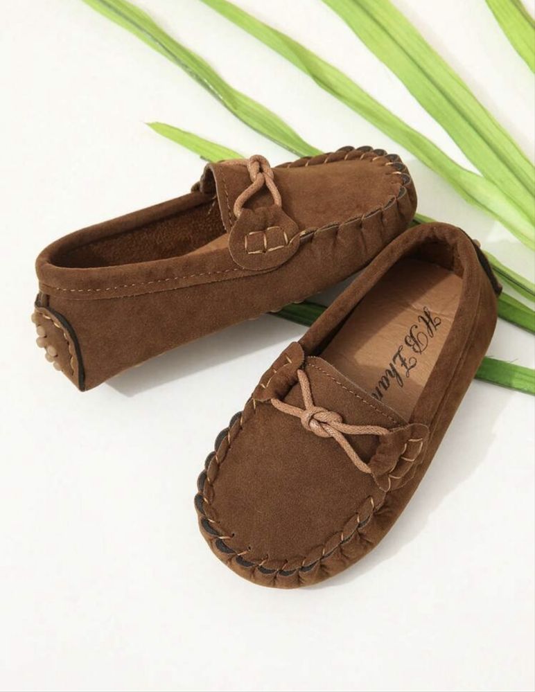Mokasyny chlopiece nowe brazowe 23r