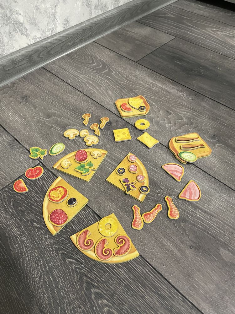Дитяча гра піца на магнітах