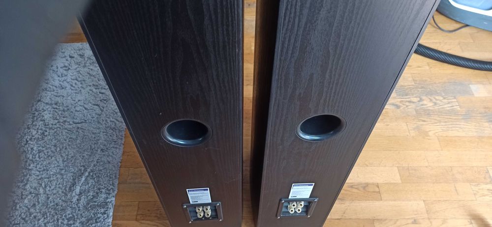 Kolumny głośnikowe pięć sztuk 900 wat 4-8ohm