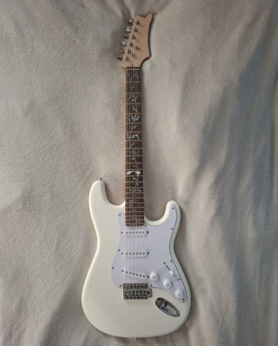 Gitara elektryczna stratocaster Custom