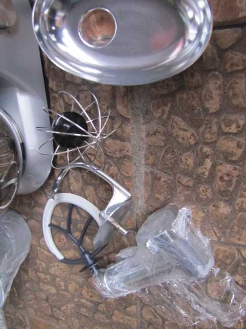 Robot kuchenny planetarny blender maszynka do mięsa 3w1 Klarstein