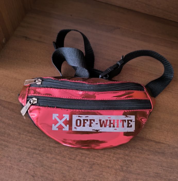 Поясные сумки Nike, другие