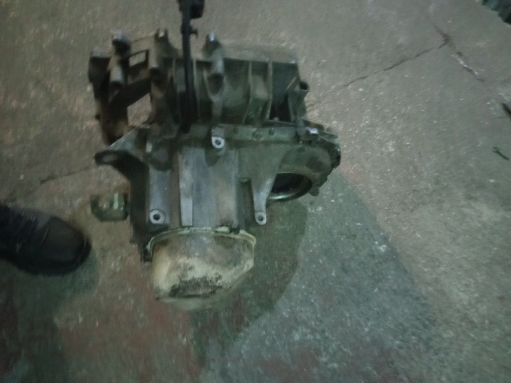 Продам Коробка передач jc5 225 volvo mitsubishi renault