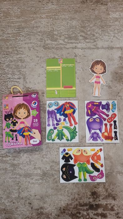 Настільна гра магнітна (5-7 років) Vladi Toys одягашка "Єва"