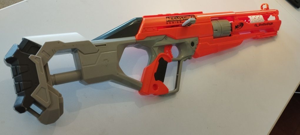 Vendo 3 Nerfs (Pistola, Metrelhadora e Sniper)!