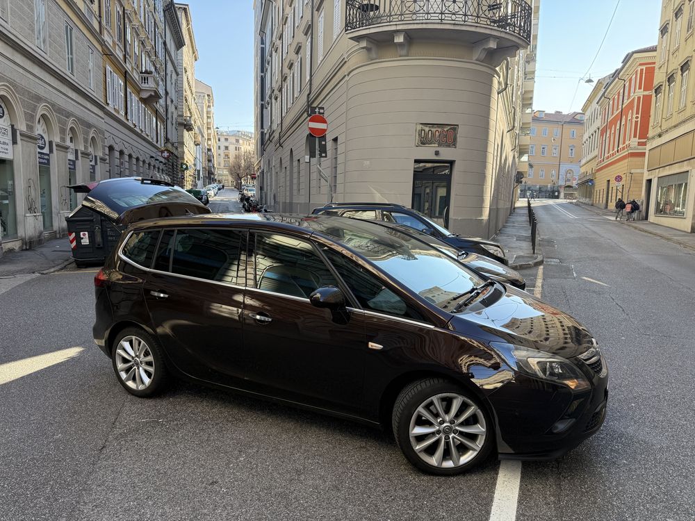 Opel Zafira C 7 miejsc w mega opcji zamiana Trafic Vivaro