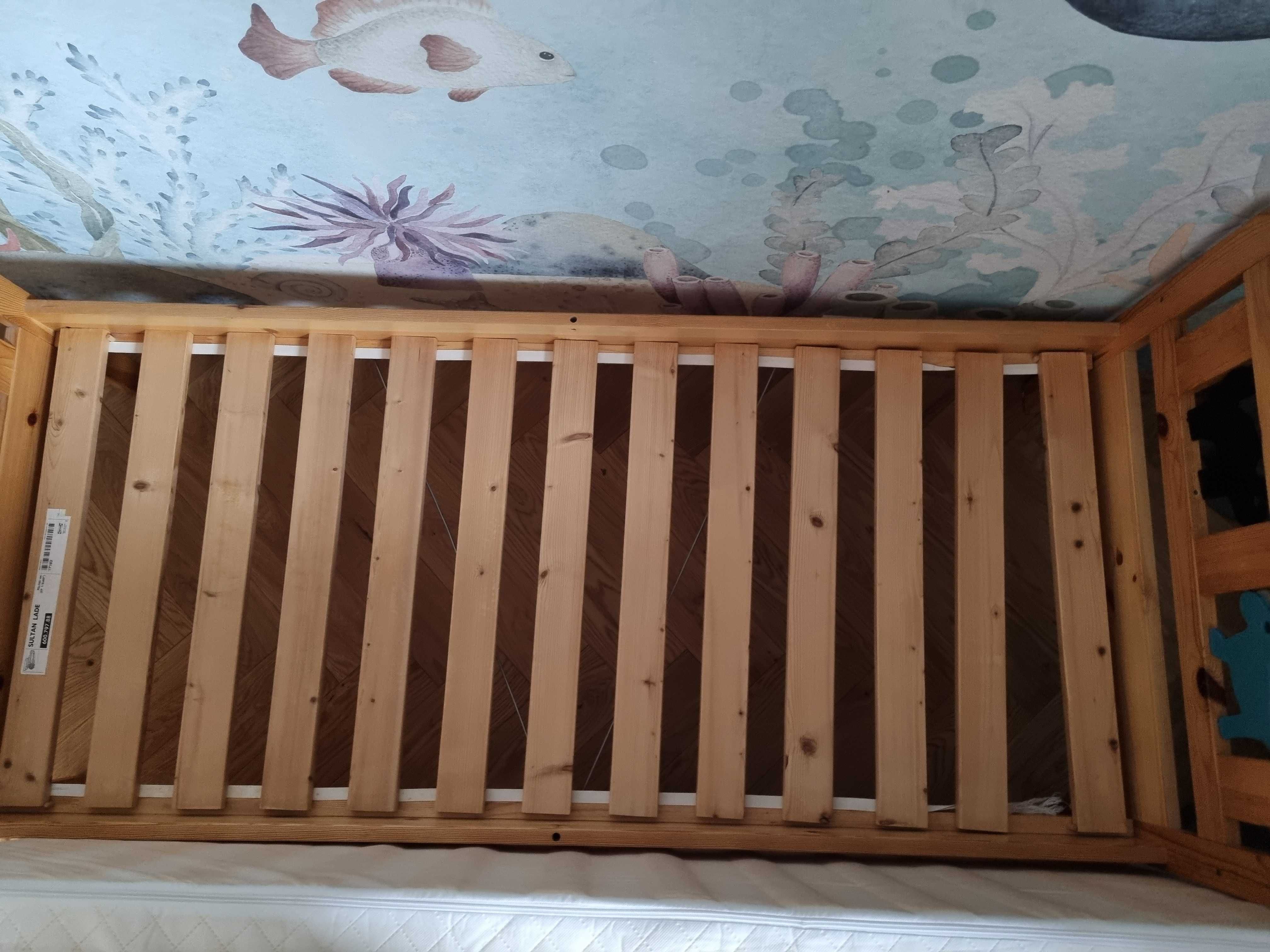 Łóżko pojedyncze drewniane dziecięce z materacem 70×160 cm
