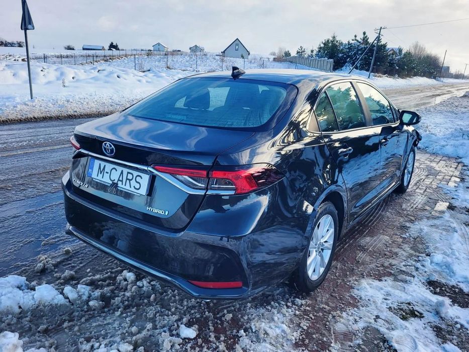 Toyota Corolla 1.8 HYBRID 2023