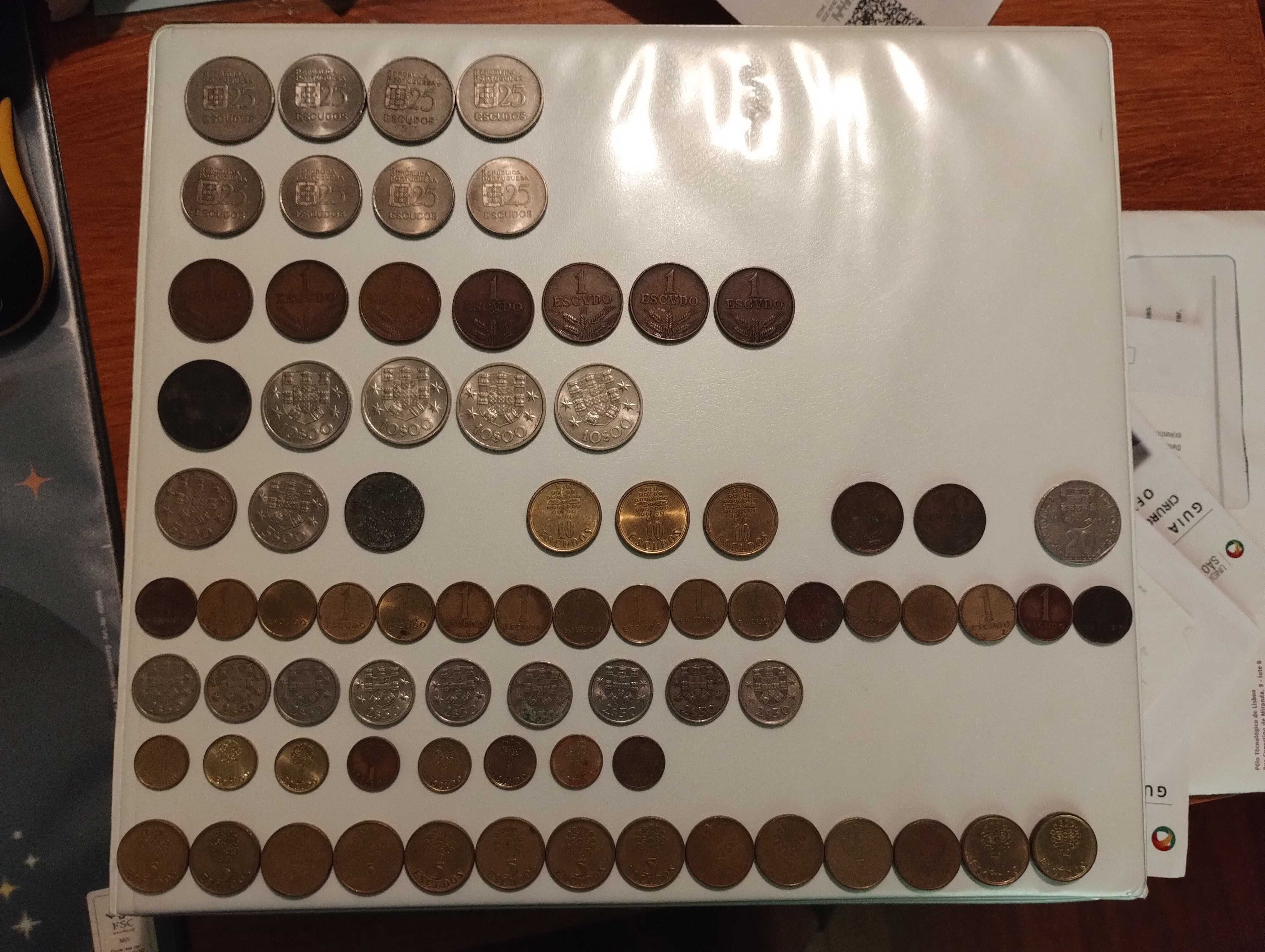 Lote 77 Moedas Antigas Portugal Colecção