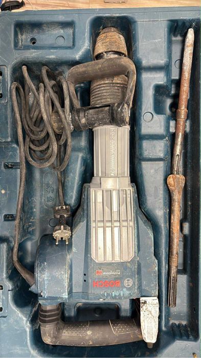 Młot wyburzeniowy Młot udarowy Bosch GSH 11 VC